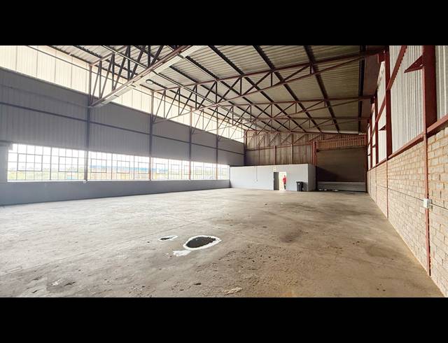 430M² WAREHOUSE TO LET IN WADEVILLE